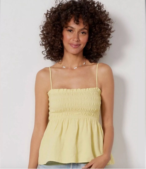 cloth & stone Tops - EVEREVE Cloth & Stone NWT Smocked Linen Tank in Yellow // XS